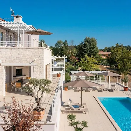 Holiday home Design Aqua *